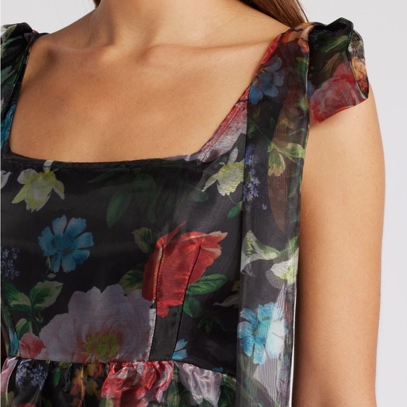 Chelsea28 Floral tiered gown XXL - Picture 5 of 9